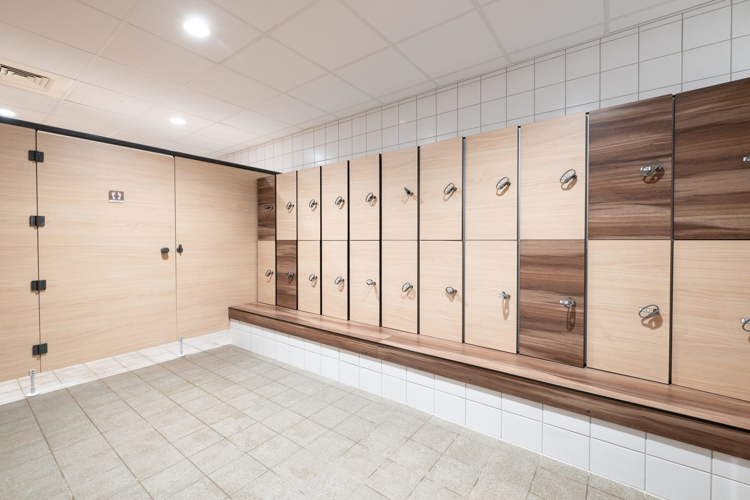Accueil et vestiaires de la Piscine de Spa